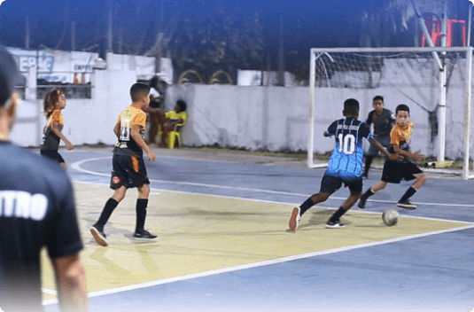 Bom de bola e bom de escola